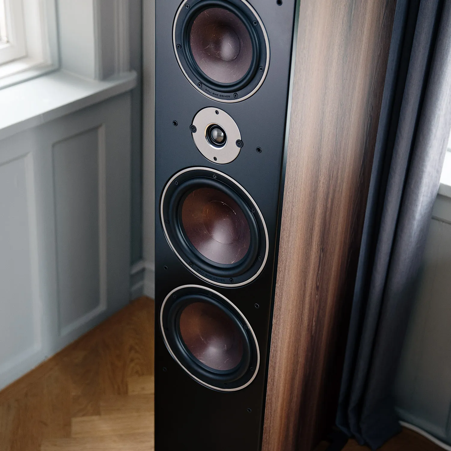DALI OBERON 9 DEMO – OPHEFFINGSUITVERKOOP Walnut - Afbeelding 5