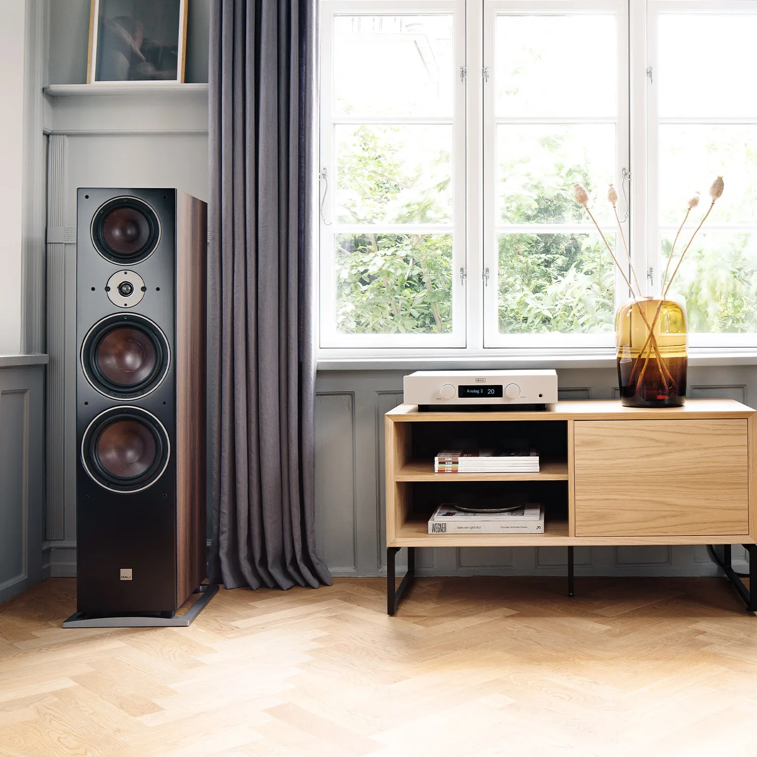 DALI OBERON 9 DEMO – OPHEFFINGSUITVERKOOP Walnut - Afbeelding 6